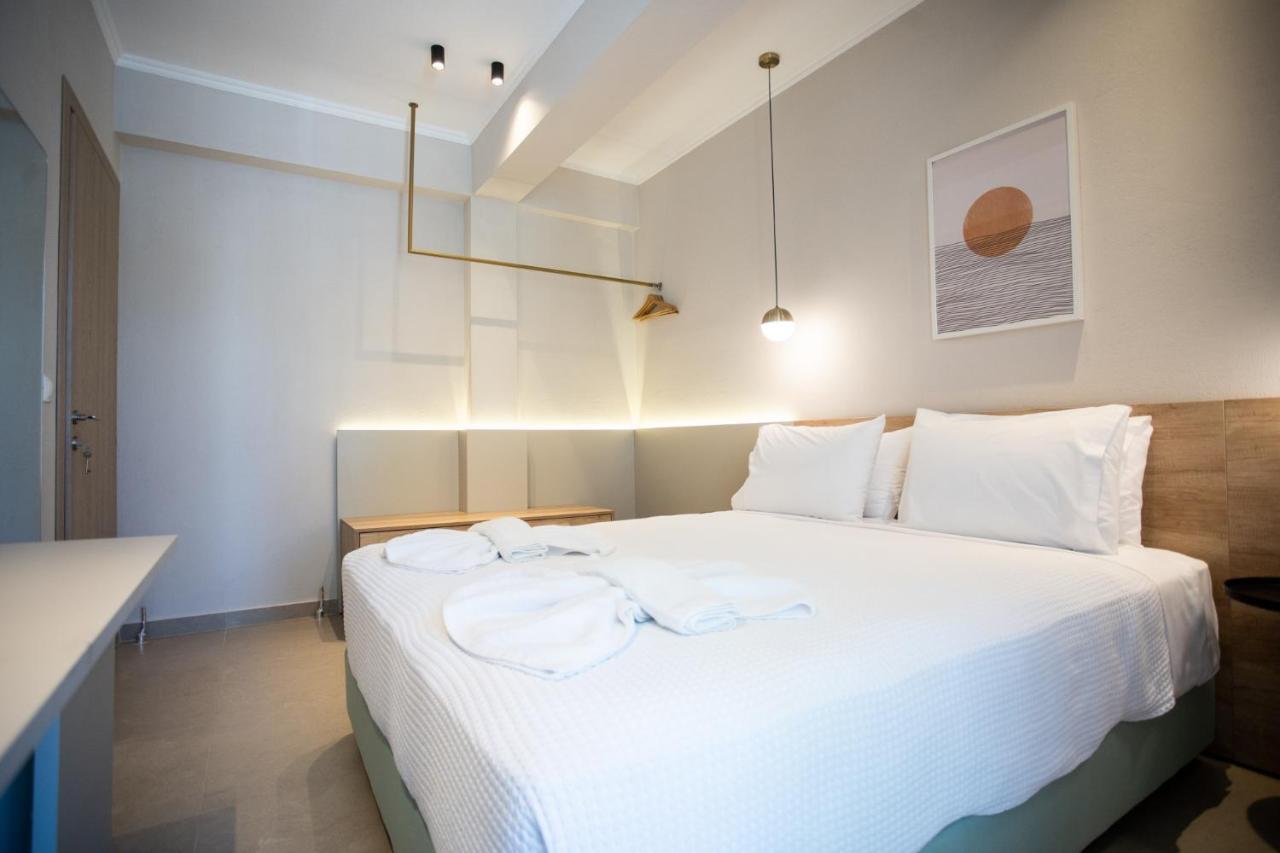 Marineiko Luxury Apartments Ierissos Exteriör bild