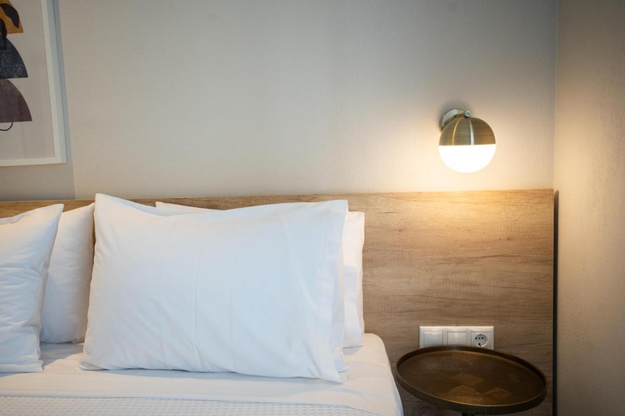 Marineiko Luxury Apartments Ierissos Exteriör bild