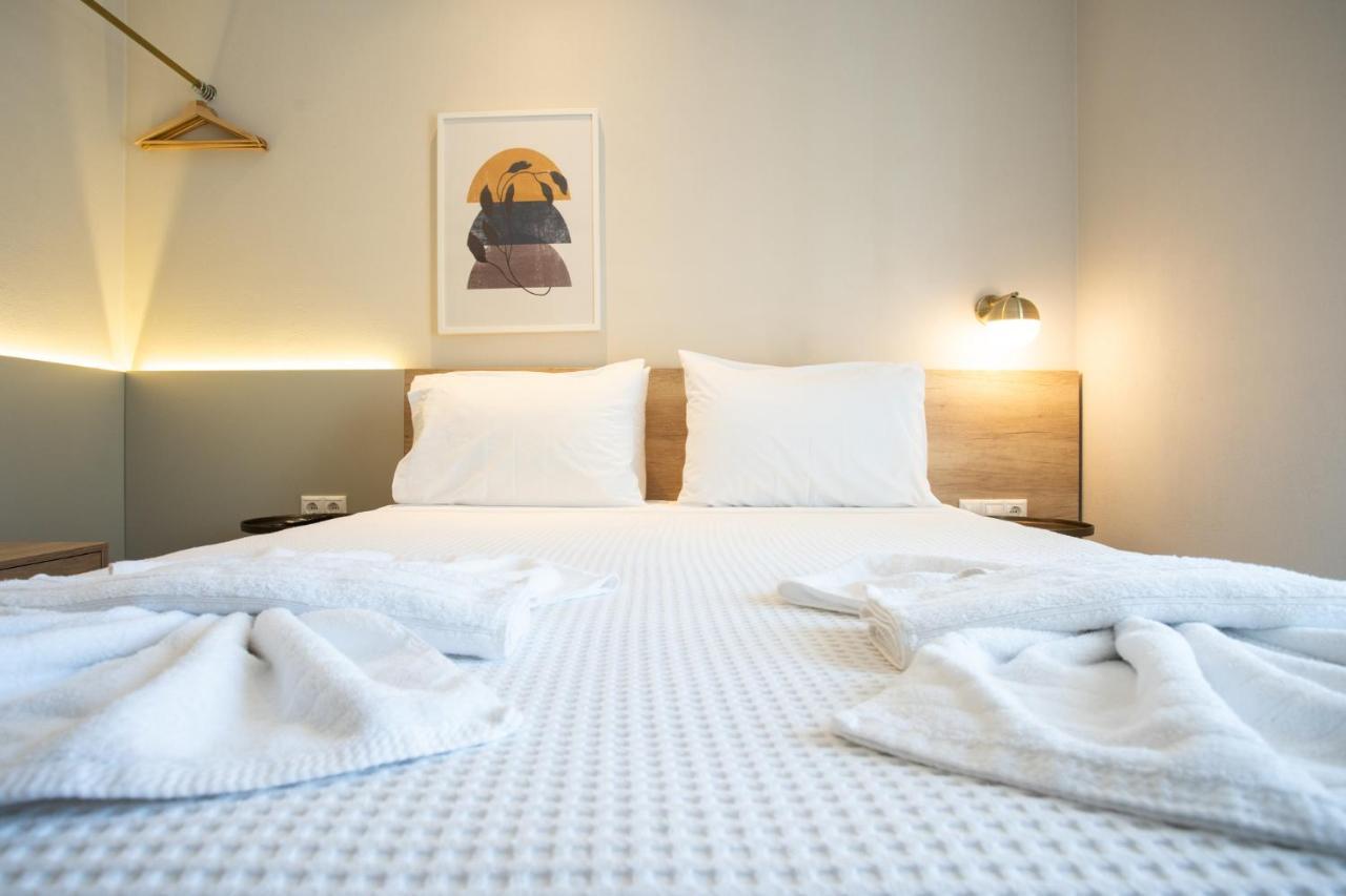 Marineiko Luxury Apartments Ierissos Exteriör bild