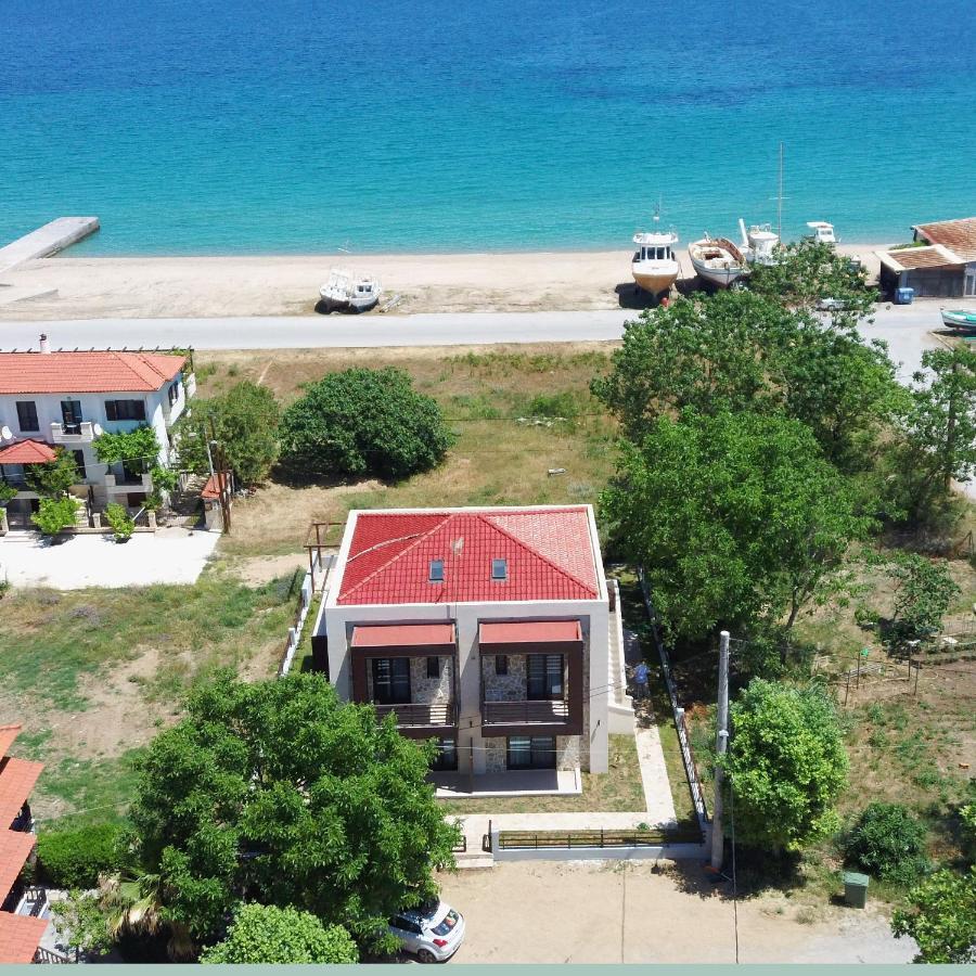 Marineiko Luxury Apartments Ierissos Exteriör bild